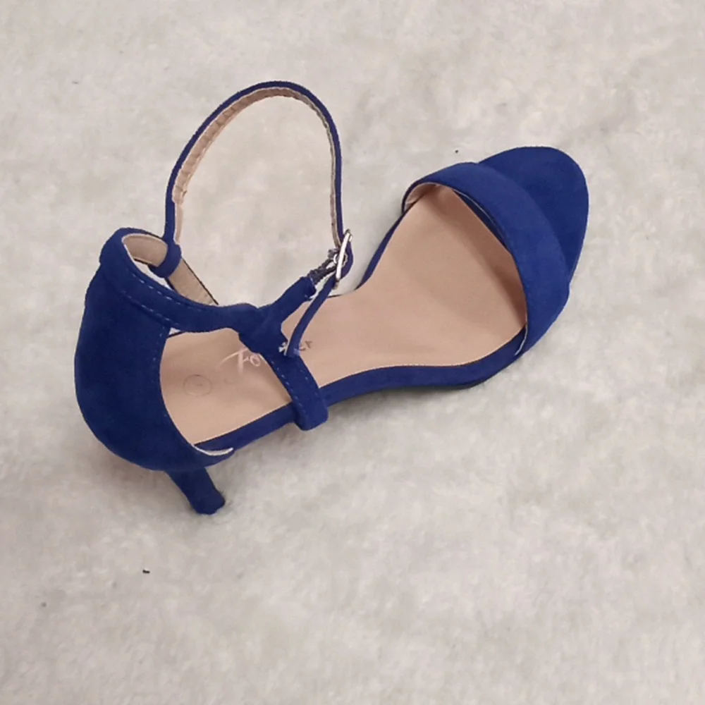 blue high heel shoe - Picture 2 of 5
